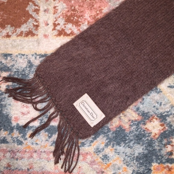 Christian Dior Vintage Brown Wool Fuzzy Wrap Tassel Accent Luxury Designer Scarf - Picture 3 of 4